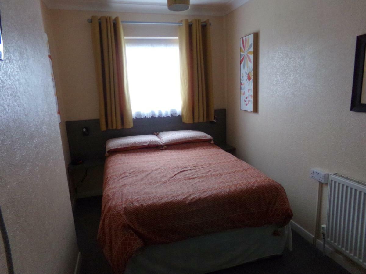 St Annes Bed and Breakfast Γκρέιτ Γιάρμουθ Εξωτερικό φωτογραφία