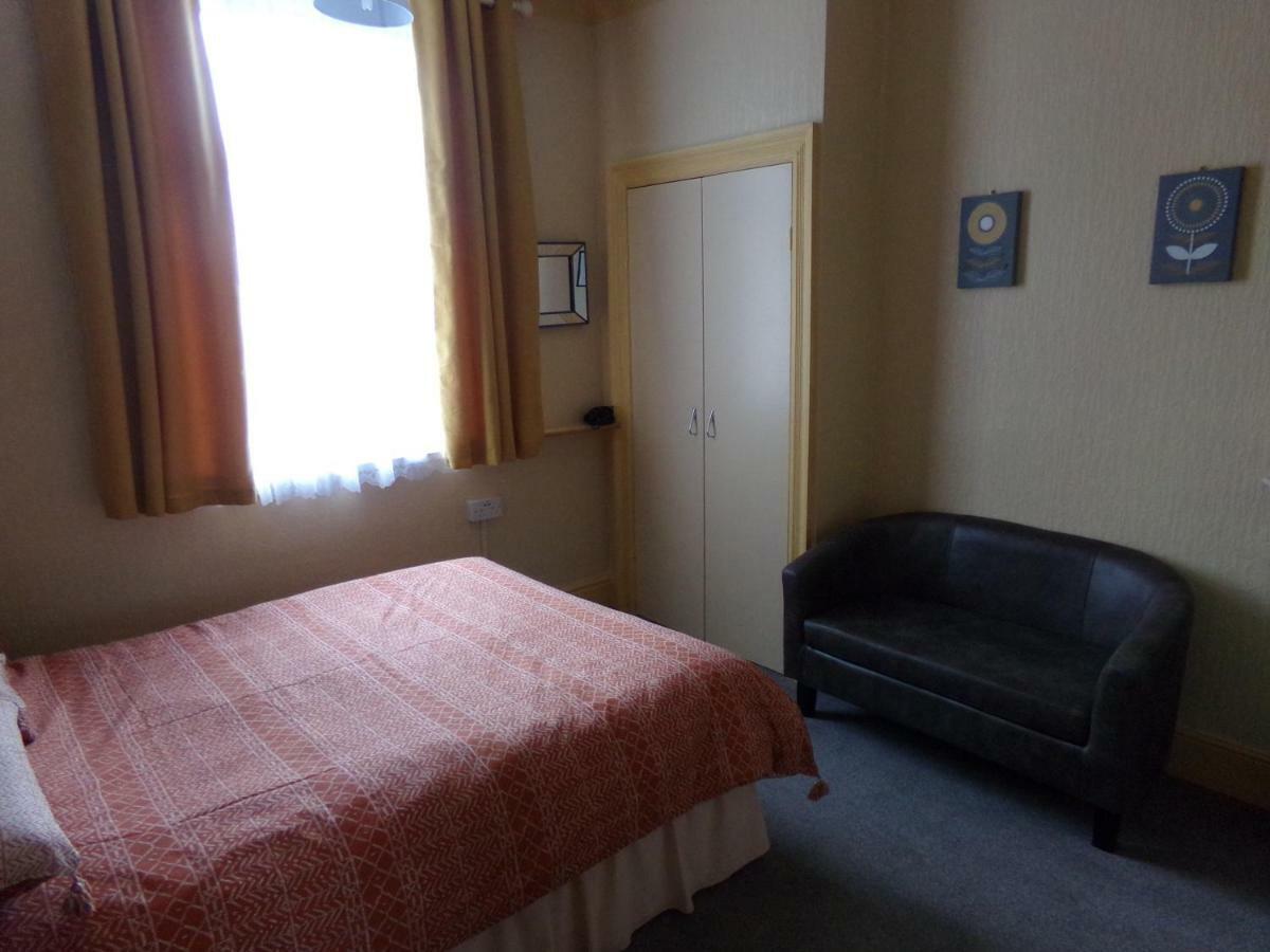 St Annes Bed and Breakfast Γκρέιτ Γιάρμουθ Εξωτερικό φωτογραφία